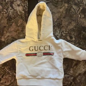 Gucci Sweater( UNISEX)